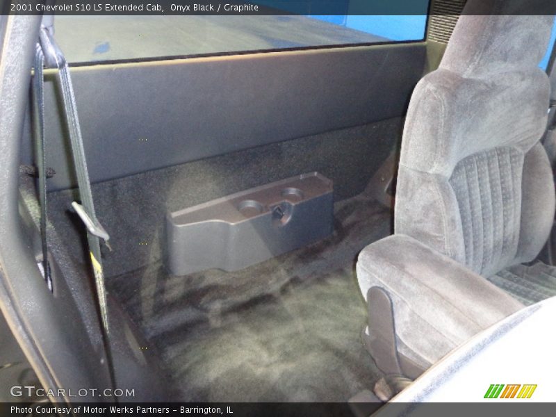 Onyx Black / Graphite 2001 Chevrolet S10 LS Extended Cab