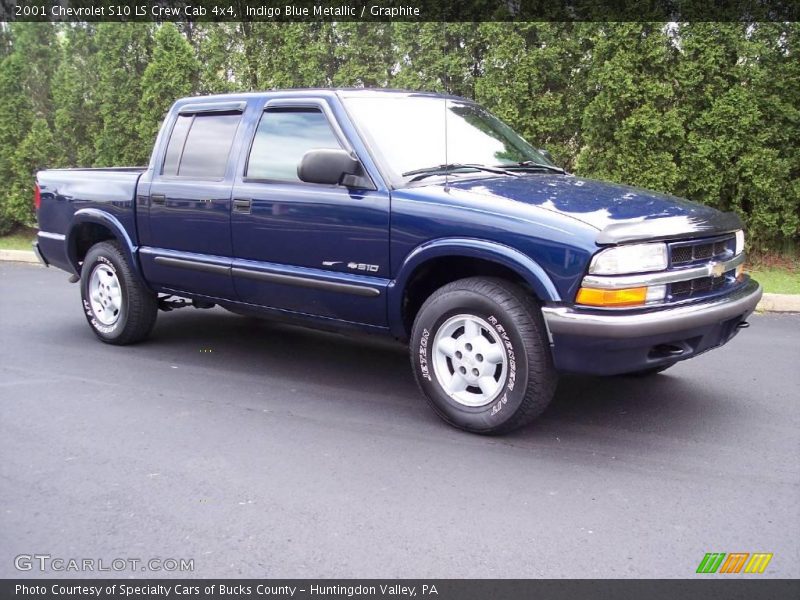 Indigo Blue Metallic / Graphite 2001 Chevrolet S10 LS Crew Cab 4x4