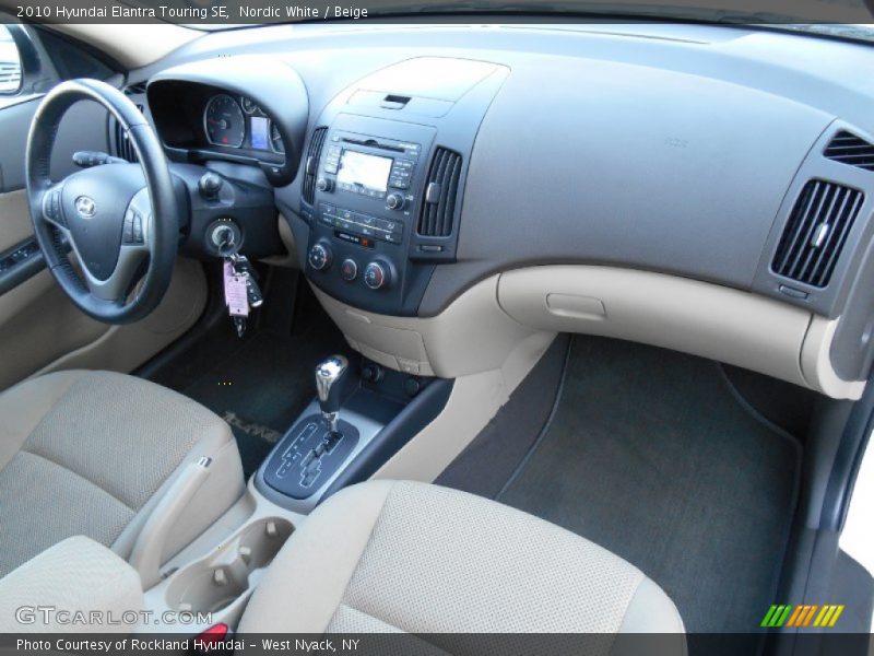 Nordic White / Beige 2010 Hyundai Elantra Touring SE