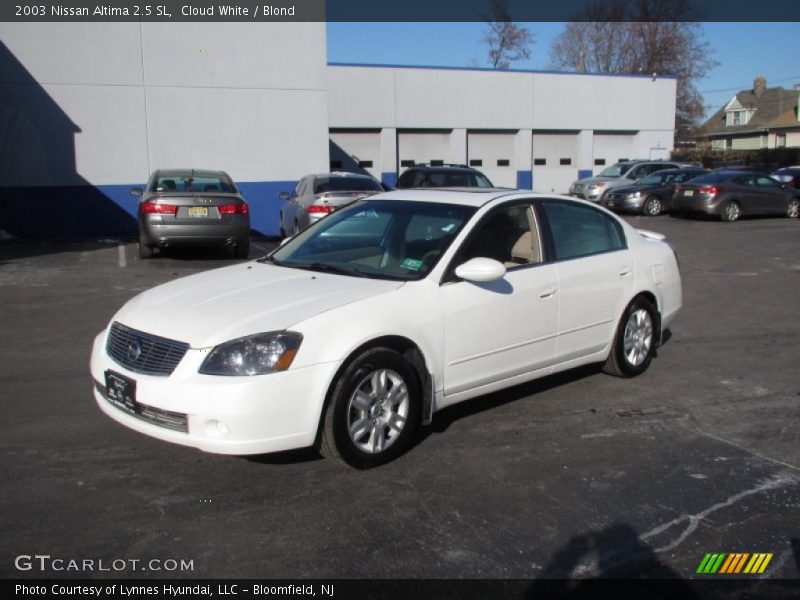 Cloud White / Blond 2003 Nissan Altima 2.5 SL