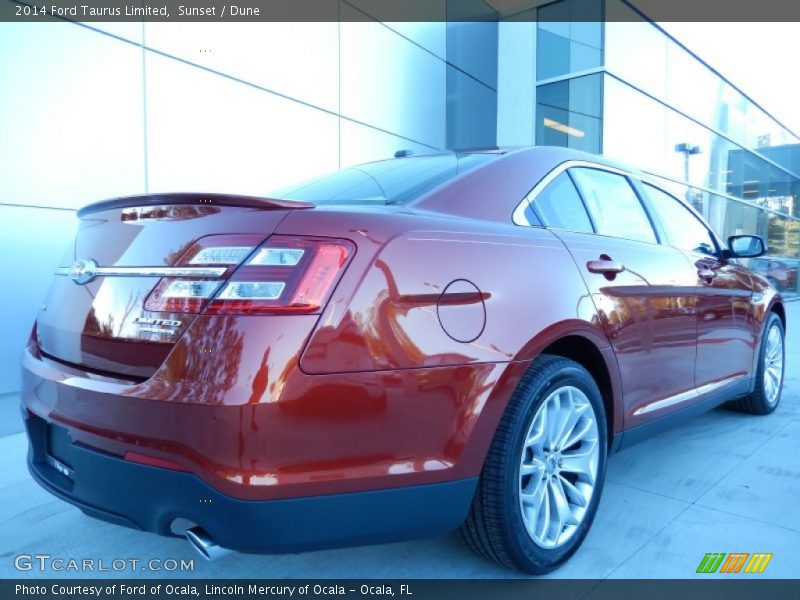 Sunset / Dune 2014 Ford Taurus Limited
