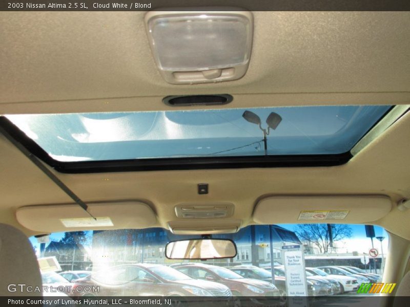 Cloud White / Blond 2003 Nissan Altima 2.5 SL