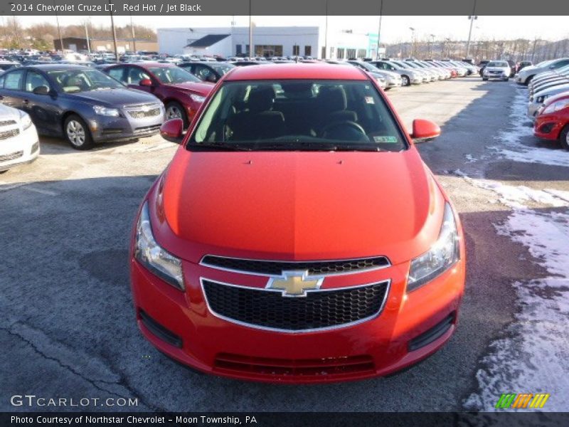 Red Hot / Jet Black 2014 Chevrolet Cruze LT