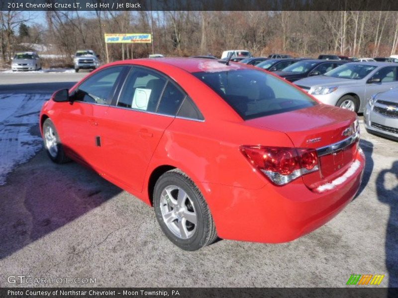 Red Hot / Jet Black 2014 Chevrolet Cruze LT