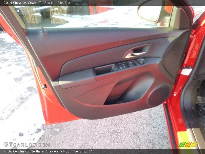 Red Hot / Jet Black 2014 Chevrolet Cruze LT