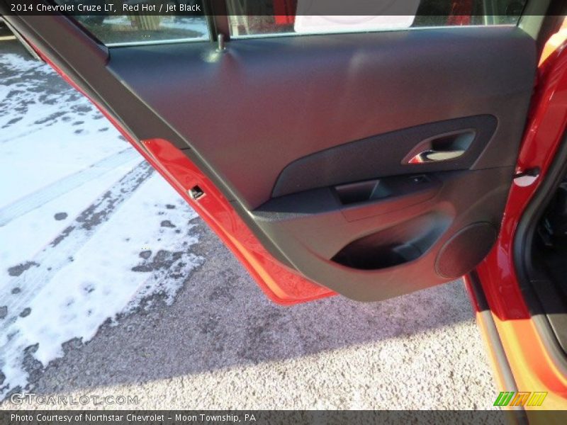 Red Hot / Jet Black 2014 Chevrolet Cruze LT