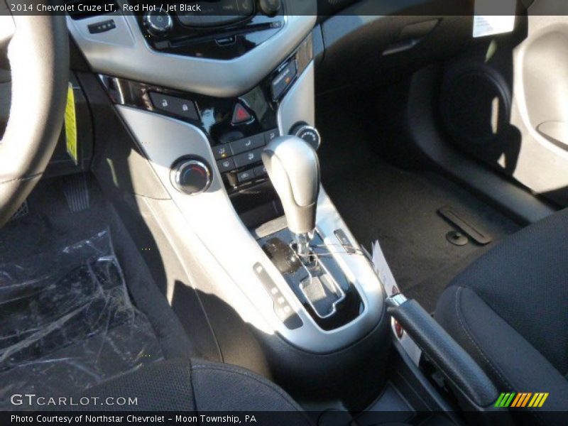 Red Hot / Jet Black 2014 Chevrolet Cruze LT