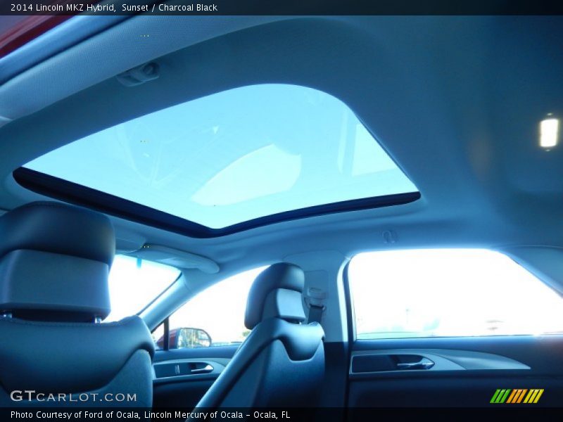 Sunroof of 2014 MKZ Hybrid