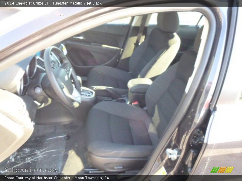 Tungsten Metallic / Jet Black 2014 Chevrolet Cruze LT