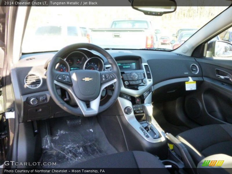Tungsten Metallic / Jet Black 2014 Chevrolet Cruze LT