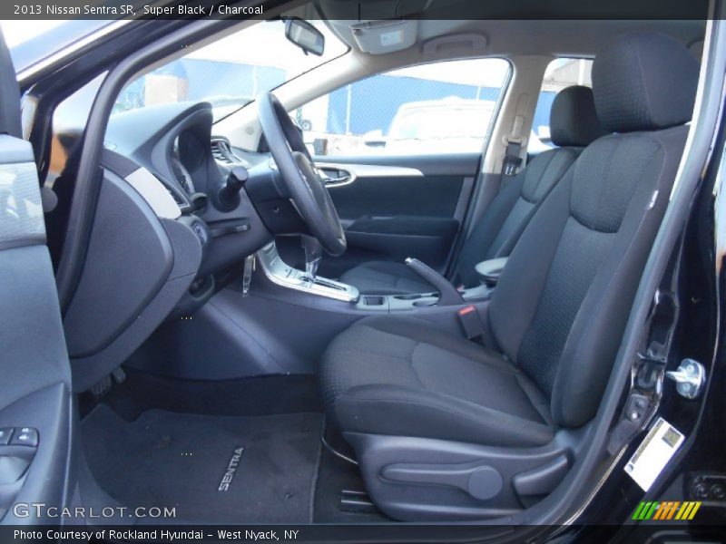Super Black / Charcoal 2013 Nissan Sentra SR