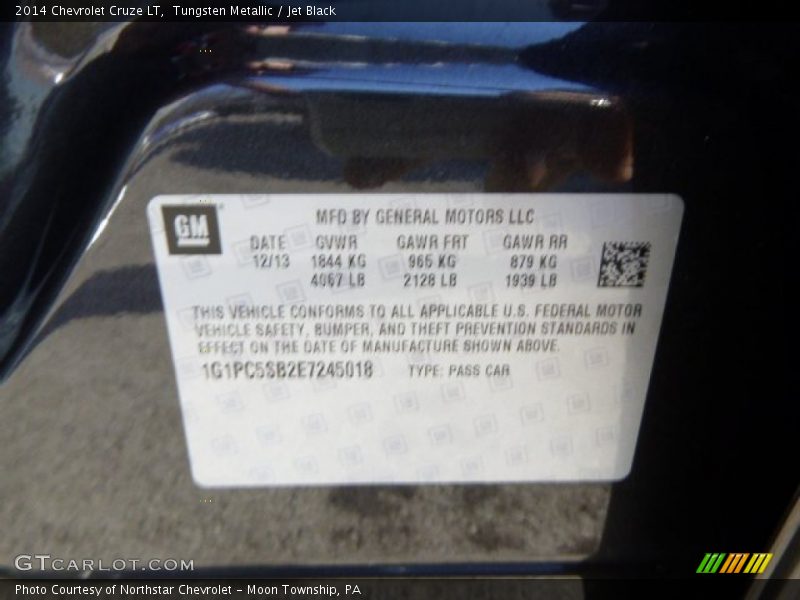 Tungsten Metallic / Jet Black 2014 Chevrolet Cruze LT