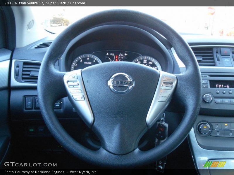 Super Black / Charcoal 2013 Nissan Sentra SR