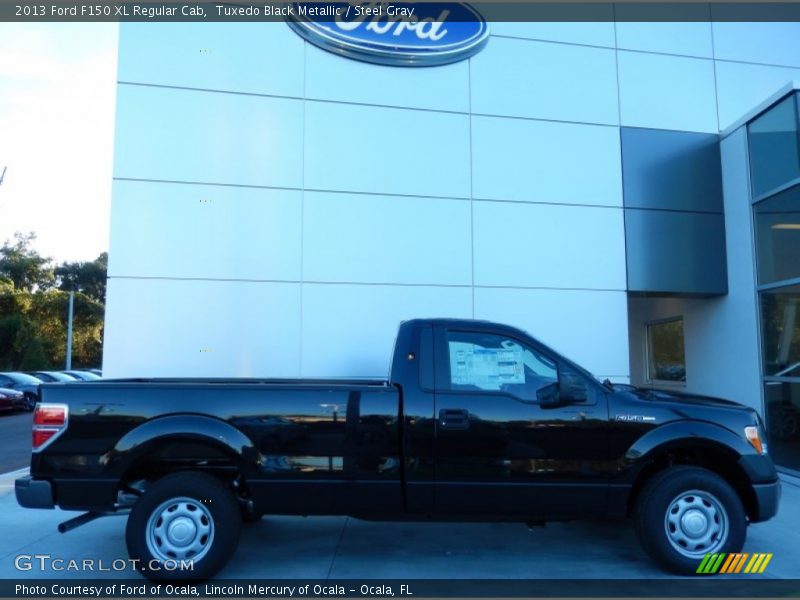 Tuxedo Black Metallic / Steel Gray 2013 Ford F150 XL Regular Cab