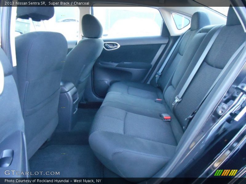 Super Black / Charcoal 2013 Nissan Sentra SR