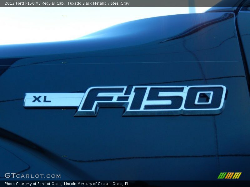 Tuxedo Black Metallic / Steel Gray 2013 Ford F150 XL Regular Cab