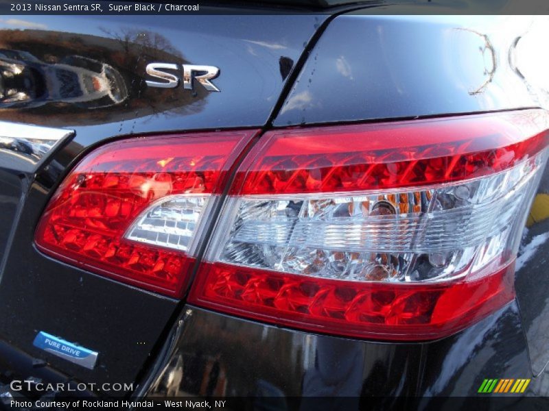 Super Black / Charcoal 2013 Nissan Sentra SR