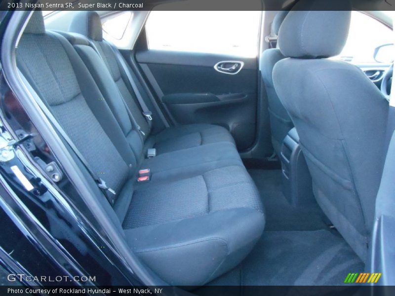 Super Black / Charcoal 2013 Nissan Sentra SR