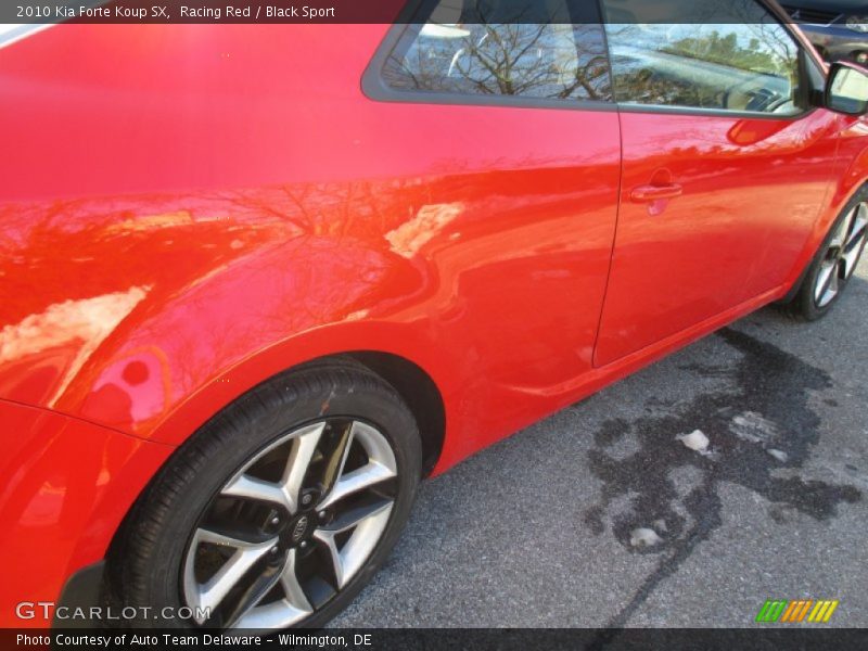 Racing Red / Black Sport 2010 Kia Forte Koup SX