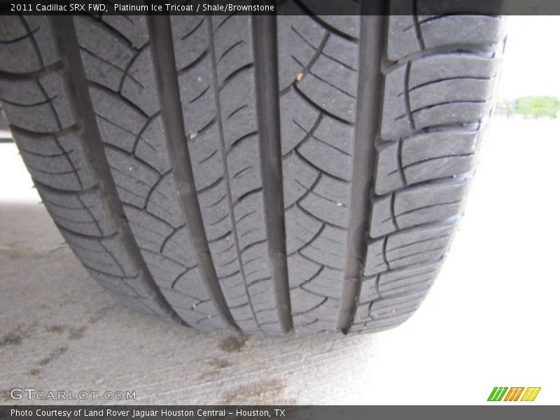 Platinum Ice Tricoat / Shale/Brownstone 2011 Cadillac SRX FWD