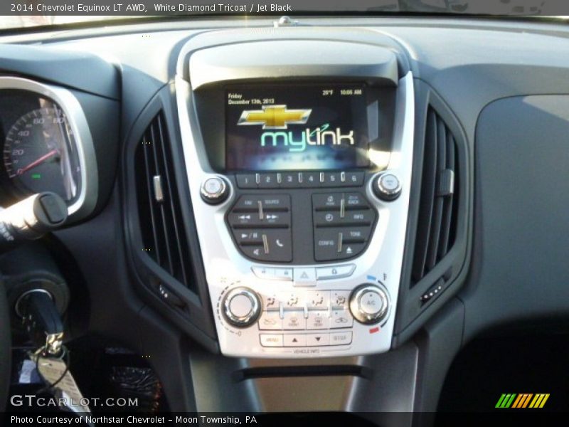 White Diamond Tricoat / Jet Black 2014 Chevrolet Equinox LT AWD
