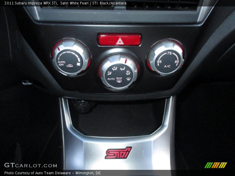 Satin White Pearl / STI  Black/Alcantara 2011 Subaru Impreza WRX STi
