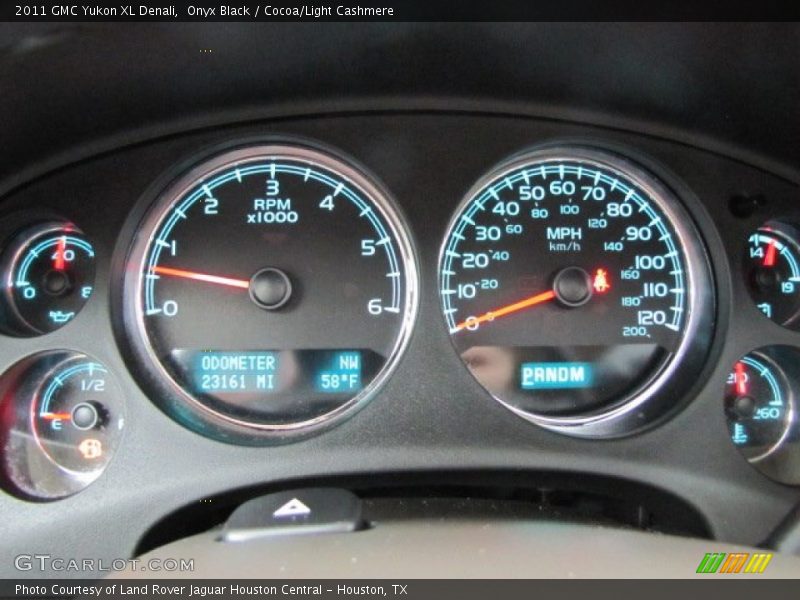 Onyx Black / Cocoa/Light Cashmere 2011 GMC Yukon XL Denali