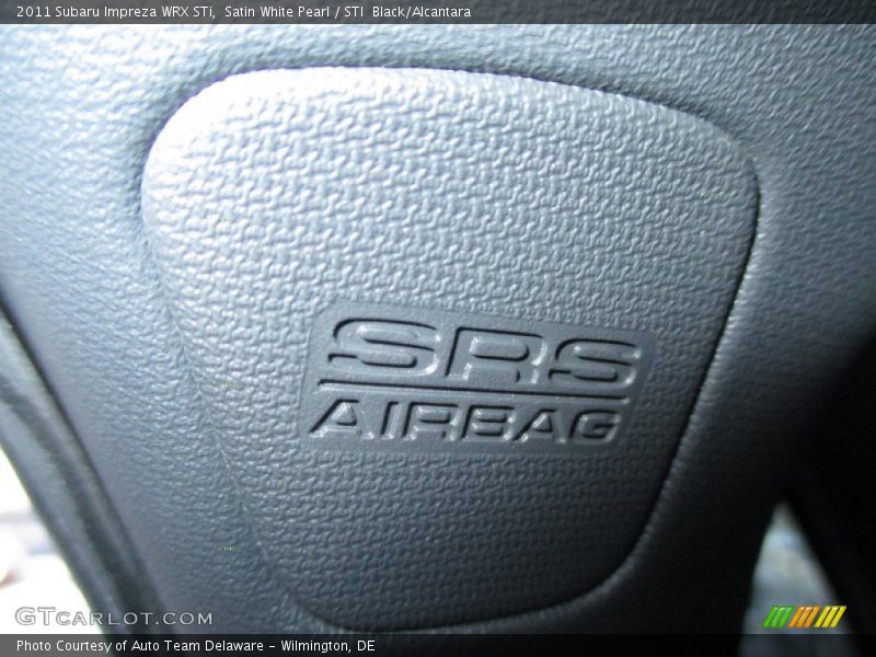 Satin White Pearl / STI  Black/Alcantara 2011 Subaru Impreza WRX STi