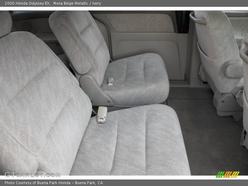 Mesa Beige Metallic / Ivory 2000 Honda Odyssey EX