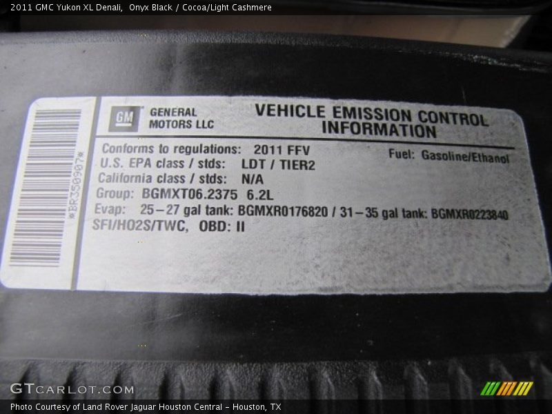 Onyx Black / Cocoa/Light Cashmere 2011 GMC Yukon XL Denali