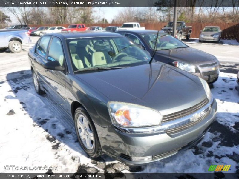 Front 3/4 View of 2004 Malibu LT V6 Sedan