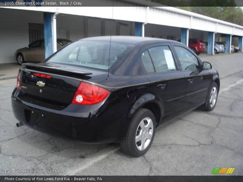 Black / Gray 2005 Chevrolet Cobalt Sedan