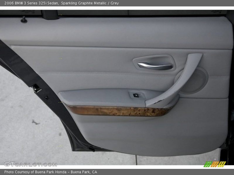 Sparkling Graphite Metallic / Grey 2006 BMW 3 Series 325i Sedan