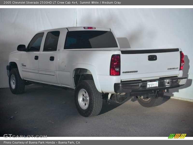 Summit White / Medium Gray 2005 Chevrolet Silverado 2500HD LT Crew Cab 4x4