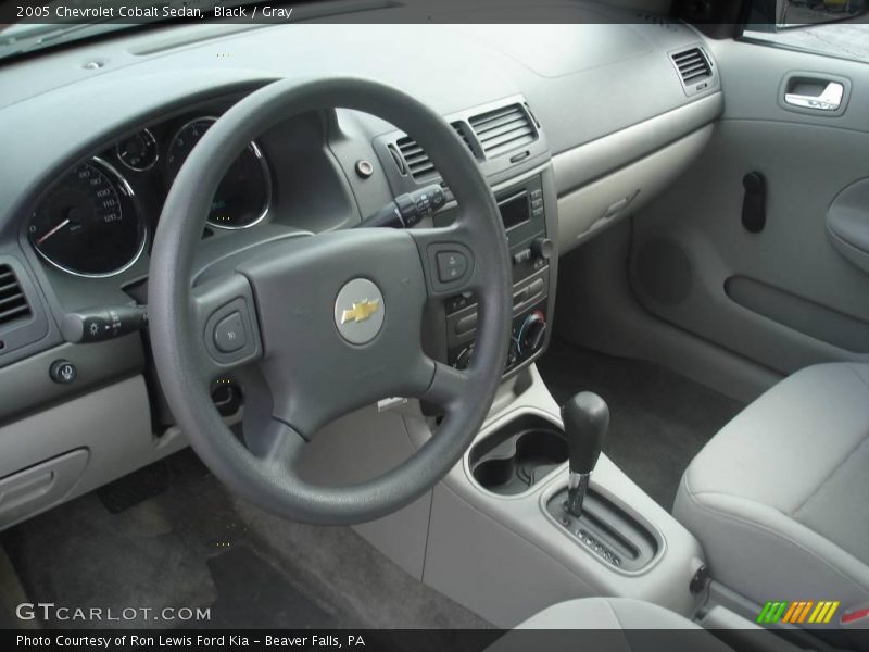 Black / Gray 2005 Chevrolet Cobalt Sedan