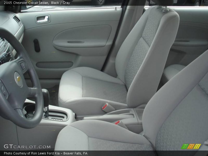 Black / Gray 2005 Chevrolet Cobalt Sedan