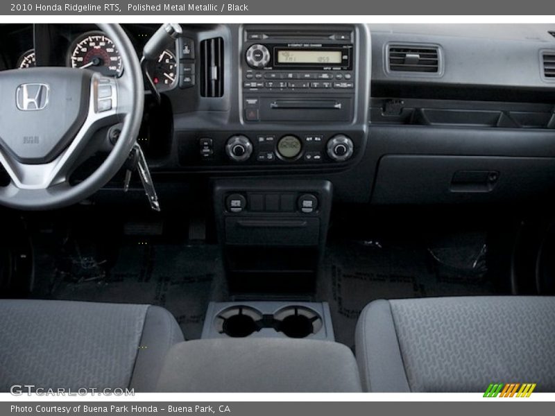 Polished Metal Metallic / Black 2010 Honda Ridgeline RTS