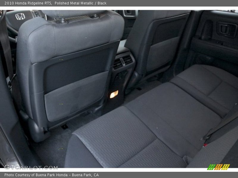 Polished Metal Metallic / Black 2010 Honda Ridgeline RTS