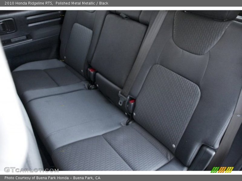 Polished Metal Metallic / Black 2010 Honda Ridgeline RTS