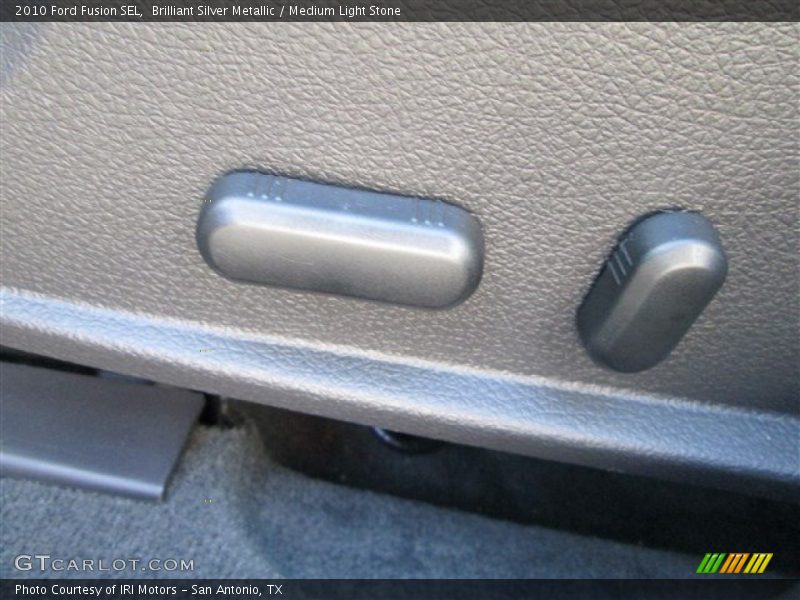 Brilliant Silver Metallic / Medium Light Stone 2010 Ford Fusion SEL