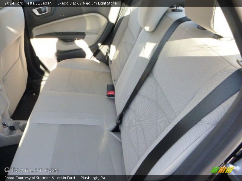 Tuxedo Black / Medium Light Stone 2014 Ford Fiesta SE Sedan