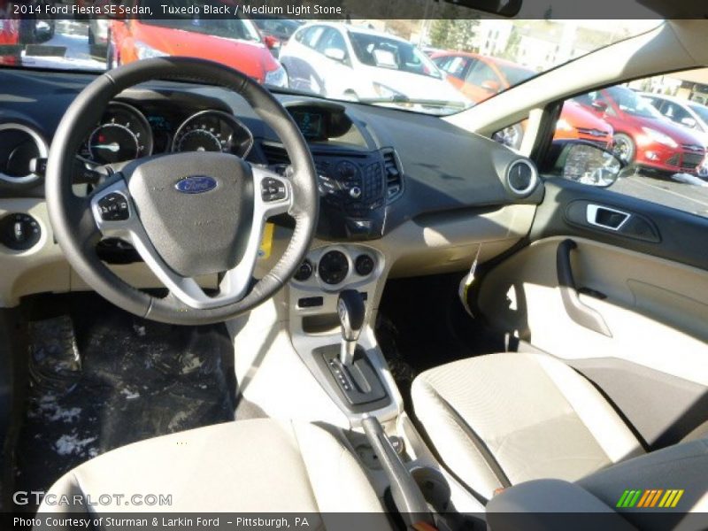 Tuxedo Black / Medium Light Stone 2014 Ford Fiesta SE Sedan