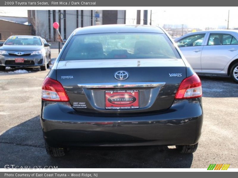 Flint Mica / Dark Charcoal 2009 Toyota Yaris Sedan