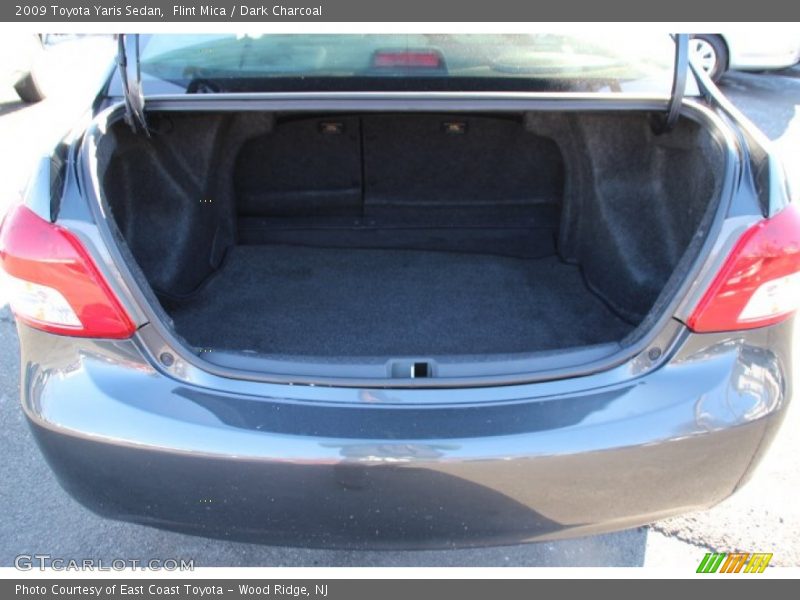 Flint Mica / Dark Charcoal 2009 Toyota Yaris Sedan