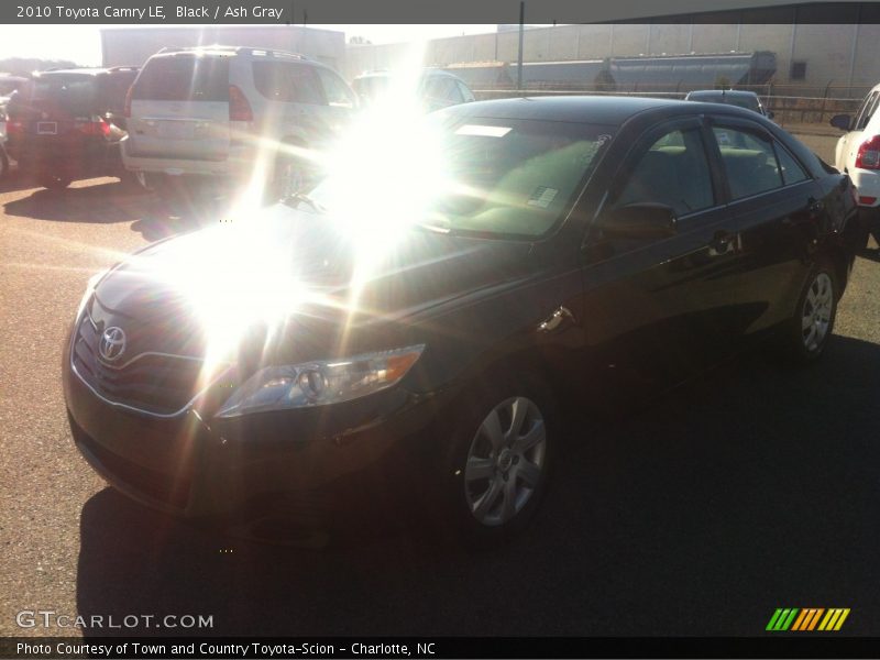 Black / Ash Gray 2010 Toyota Camry LE