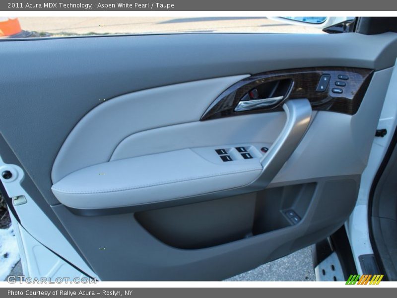 Aspen White Pearl / Taupe 2011 Acura MDX Technology
