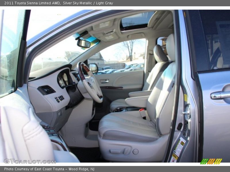 Silver Sky Metallic / Light Gray 2011 Toyota Sienna Limited AWD