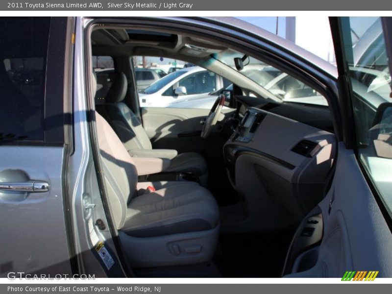 Silver Sky Metallic / Light Gray 2011 Toyota Sienna Limited AWD