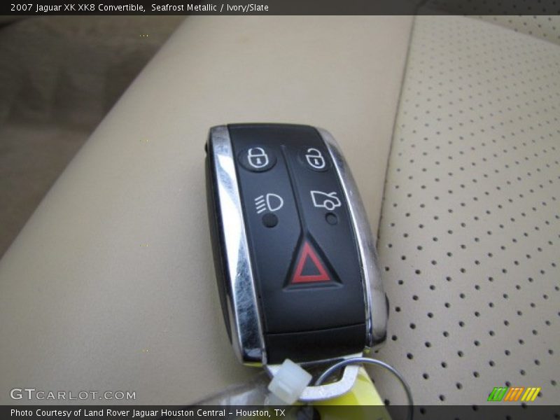 Keys of 2007 XK XK8 Convertible