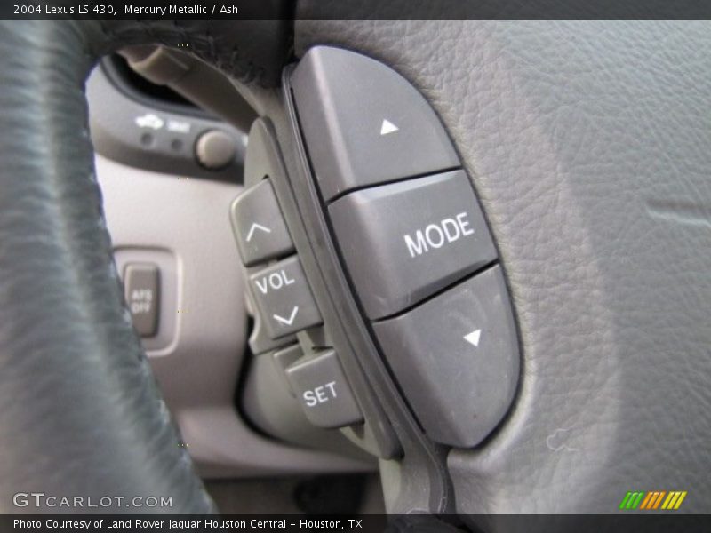 Controls of 2004 LS 430
